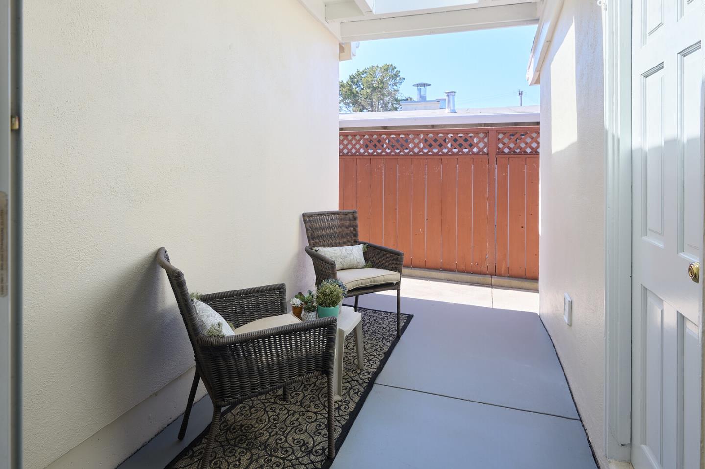 Detail Gallery Image 20 of 24 For 873 Newman Dr, South San Francisco,  CA 94080 - 3 Beds | 2 Baths