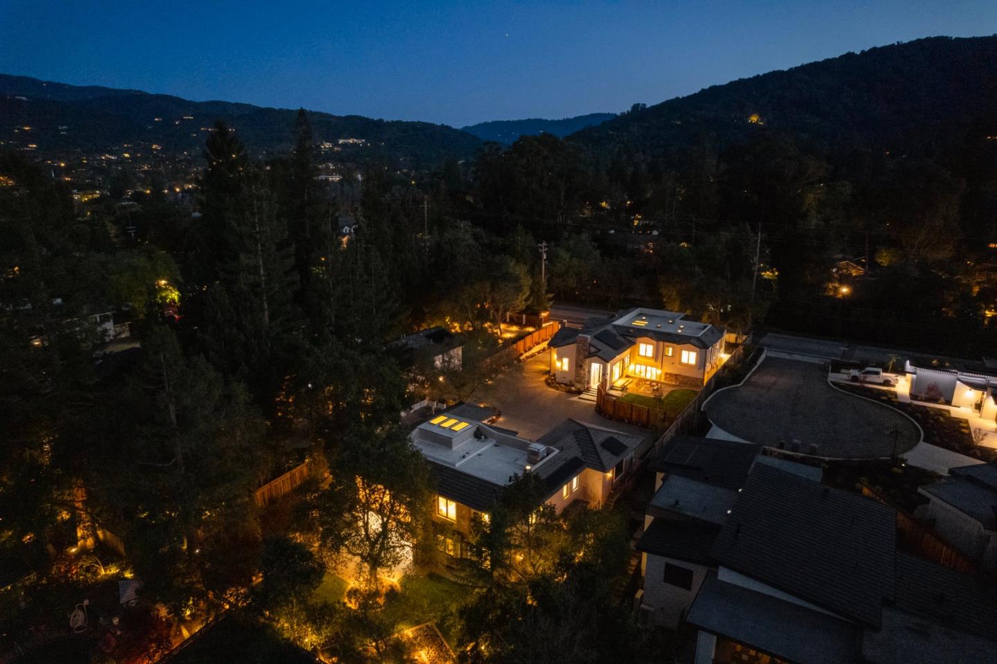 Detail Gallery Image 105 of 113 For 18061 Saratoga Los Gatos Rd, Monte Sereno,  CA 95030 - 5 Beds | 4/1 Baths