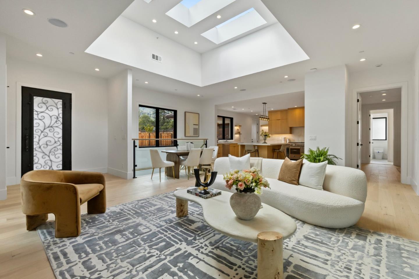 Detail Gallery Image 14 of 113 For 18061 Saratoga Los Gatos Rd, Monte Sereno,  CA 95030 - 5 Beds | 4/1 Baths