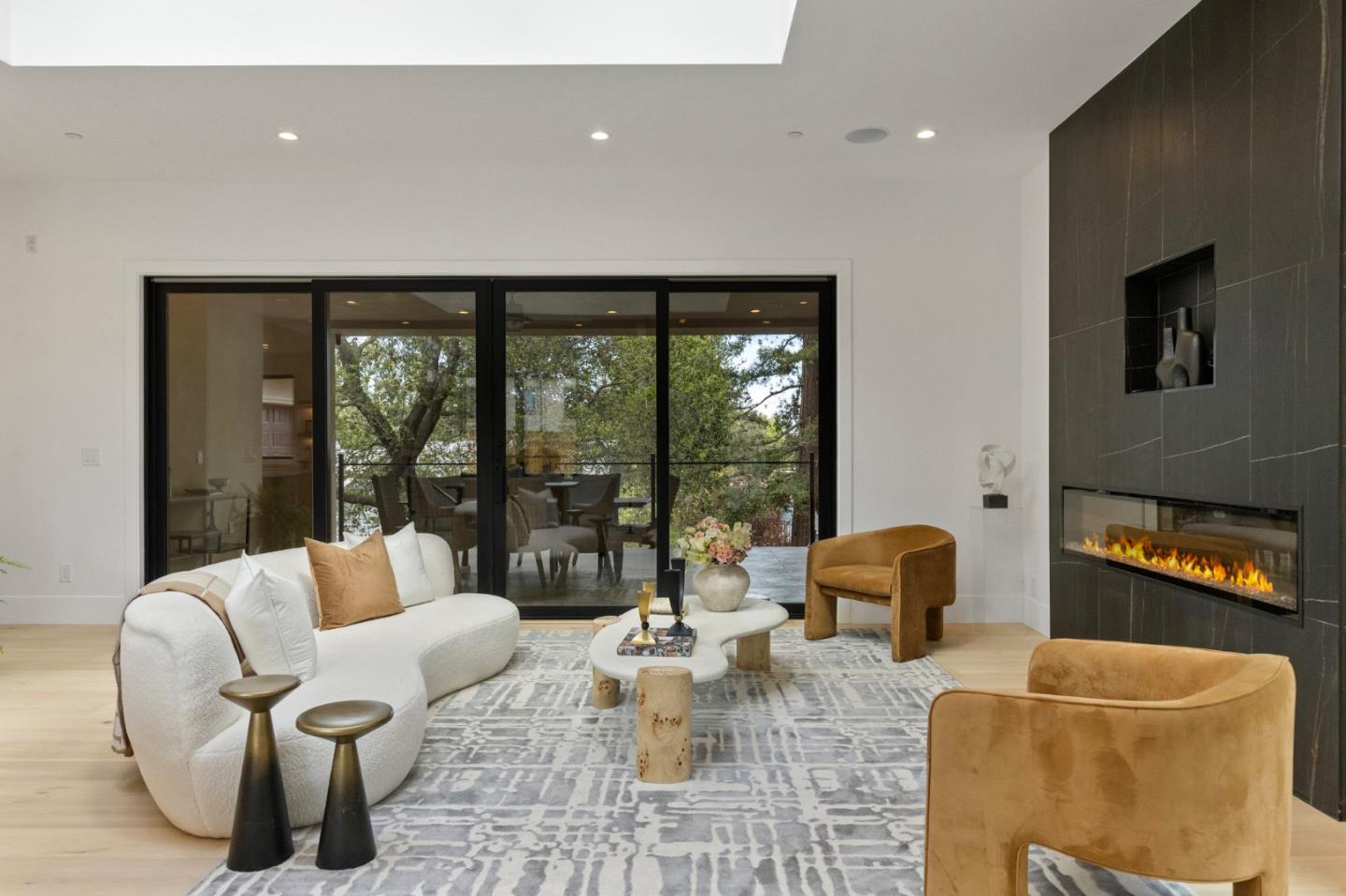 Detail Gallery Image 15 of 113 For 18061 Saratoga Los Gatos Rd, Monte Sereno,  CA 95030 - 5 Beds | 4/1 Baths