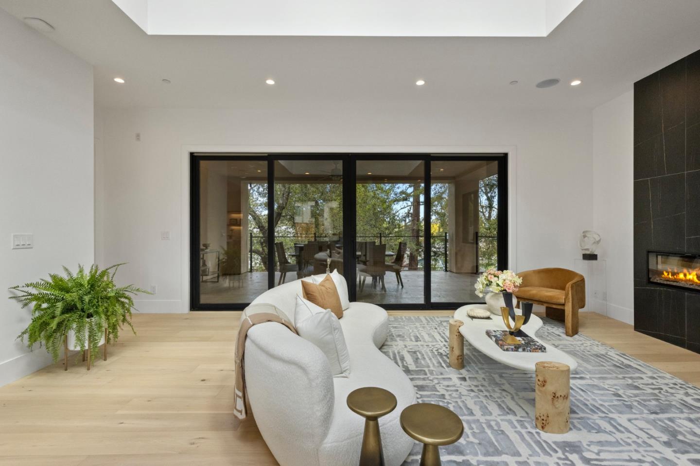 Detail Gallery Image 16 of 113 For 18061 Saratoga Los Gatos Rd, Monte Sereno,  CA 95030 - 5 Beds | 4/1 Baths