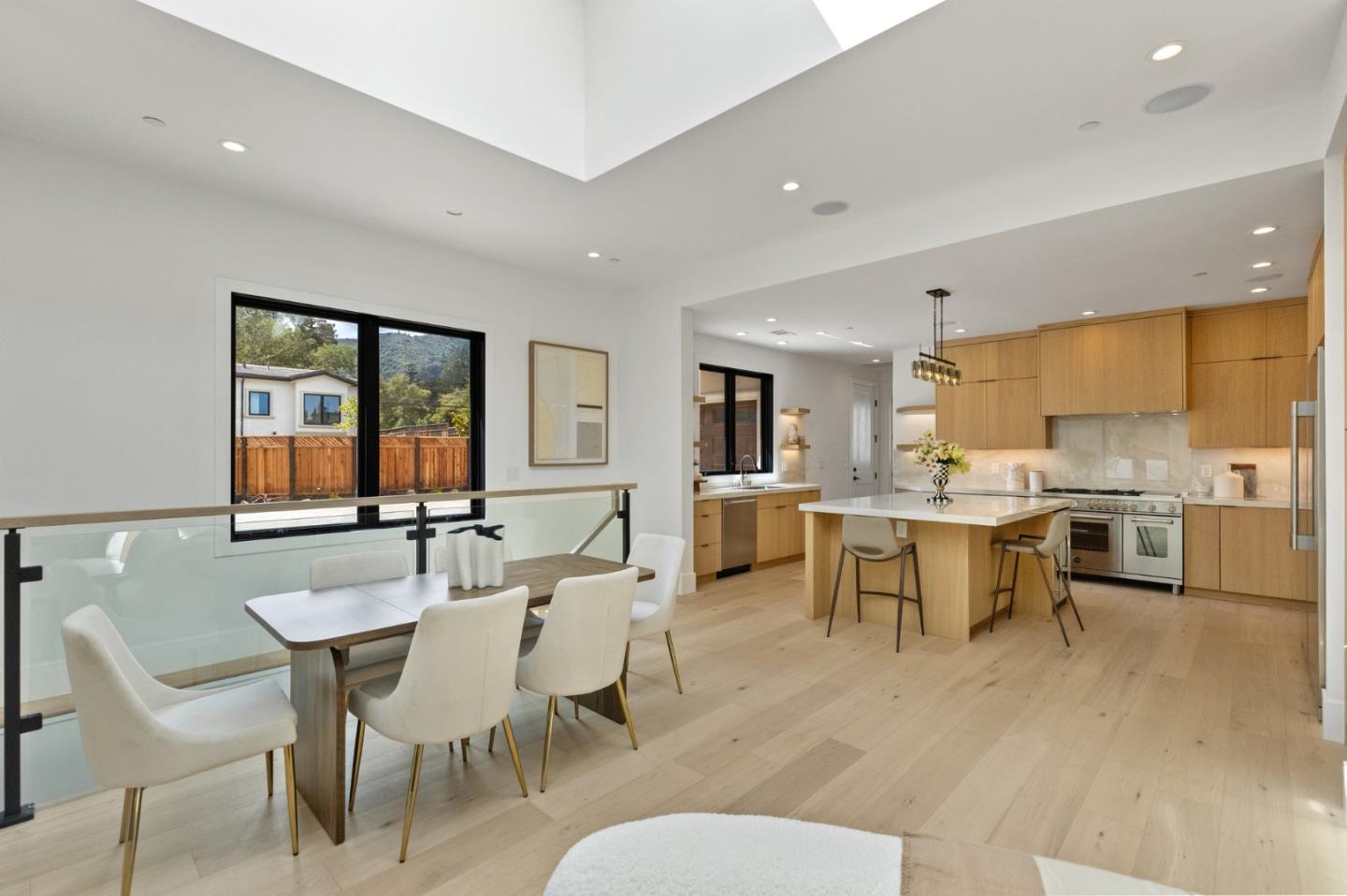 Detail Gallery Image 20 of 113 For 18061 Saratoga Los Gatos Rd, Monte Sereno,  CA 95030 - 5 Beds | 4/1 Baths