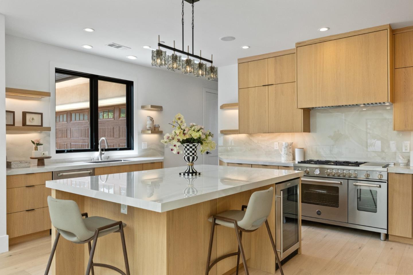 Detail Gallery Image 21 of 113 For 18061 Saratoga Los Gatos Rd, Monte Sereno,  CA 95030 - 5 Beds | 4/1 Baths