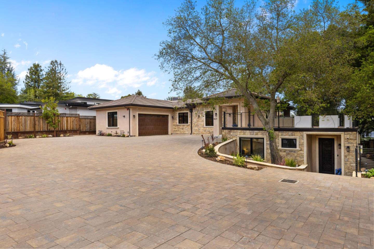 Detail Gallery Image 3 of 113 For 18061 Saratoga Los Gatos Rd, Monte Sereno,  CA 95030 - 5 Beds | 4/1 Baths