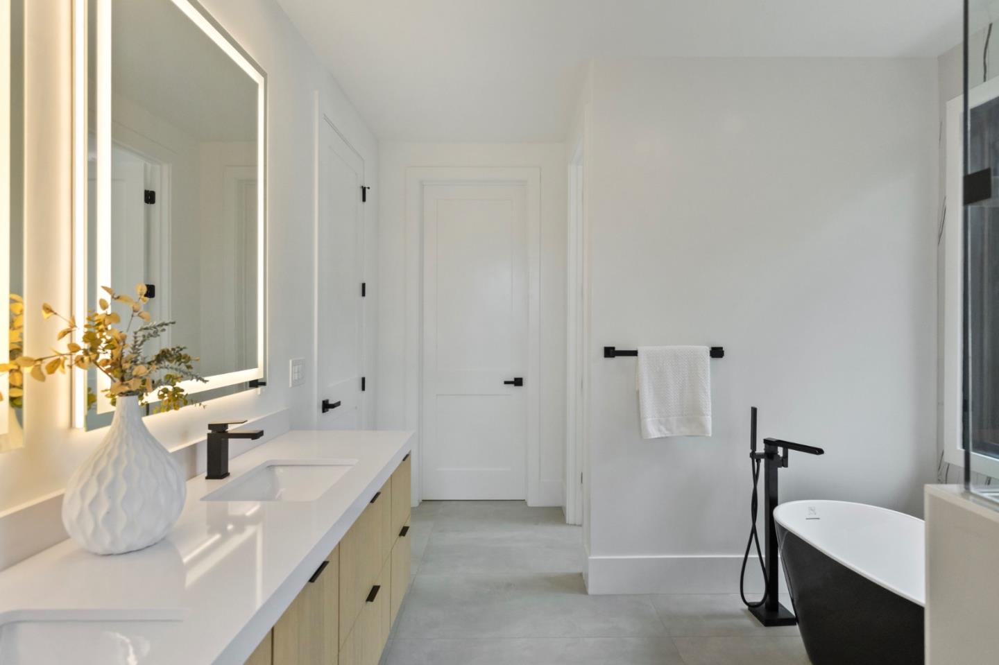 Detail Gallery Image 35 of 113 For 18061 Saratoga Los Gatos Rd, Monte Sereno,  CA 95030 - 5 Beds | 4/1 Baths