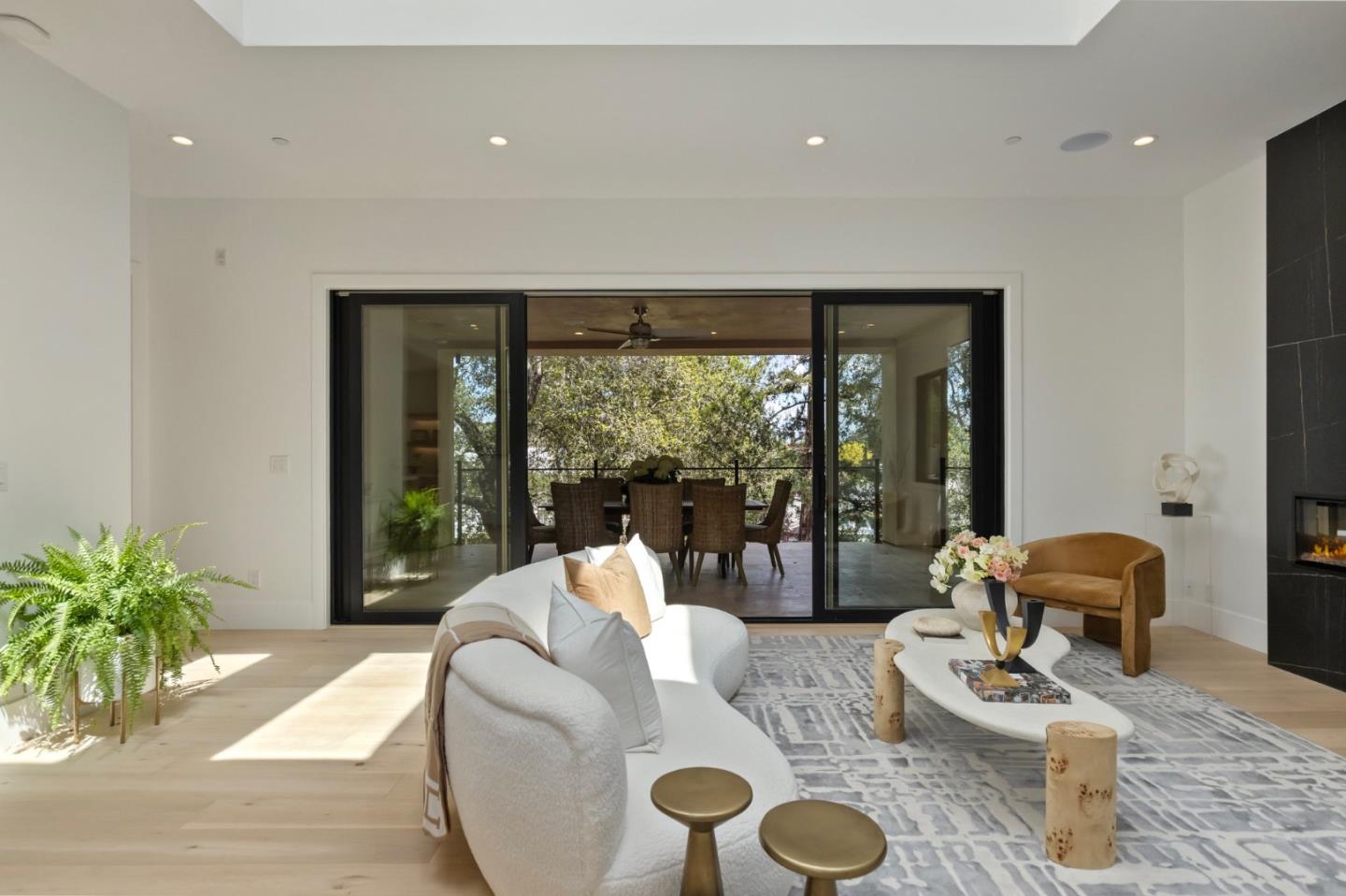 Detail Gallery Image 39 of 113 For 18061 Saratoga Los Gatos Rd, Monte Sereno,  CA 95030 - 5 Beds | 4/1 Baths