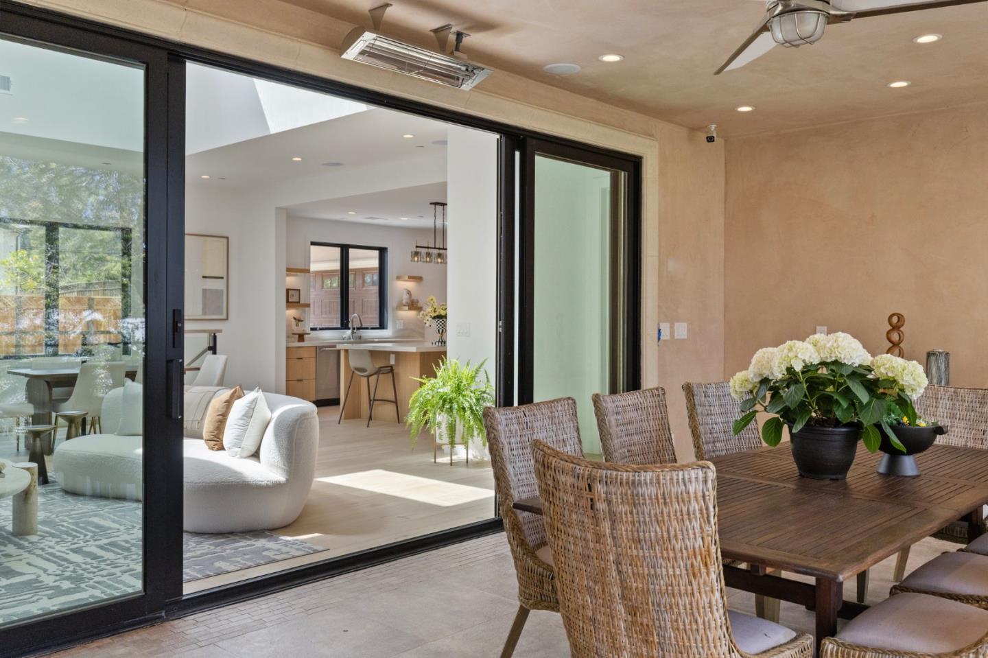Detail Gallery Image 46 of 113 For 18061 Saratoga Los Gatos Rd, Monte Sereno,  CA 95030 - 5 Beds | 4/1 Baths