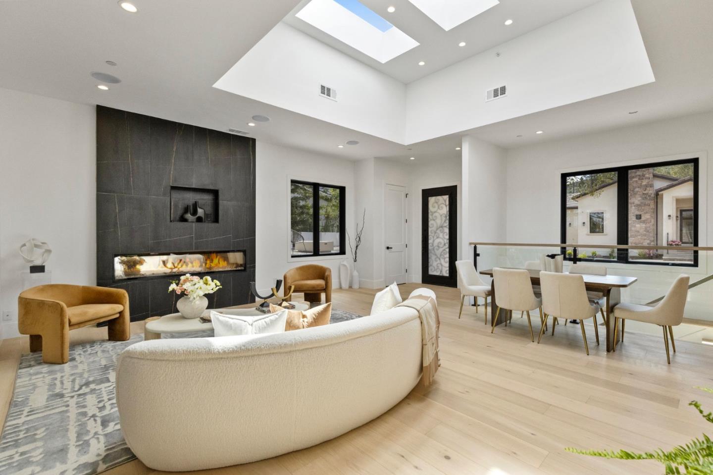 Detail Gallery Image 9 of 113 For 18061 Saratoga Los Gatos Rd, Monte Sereno,  CA 95030 - 5 Beds | 4/1 Baths