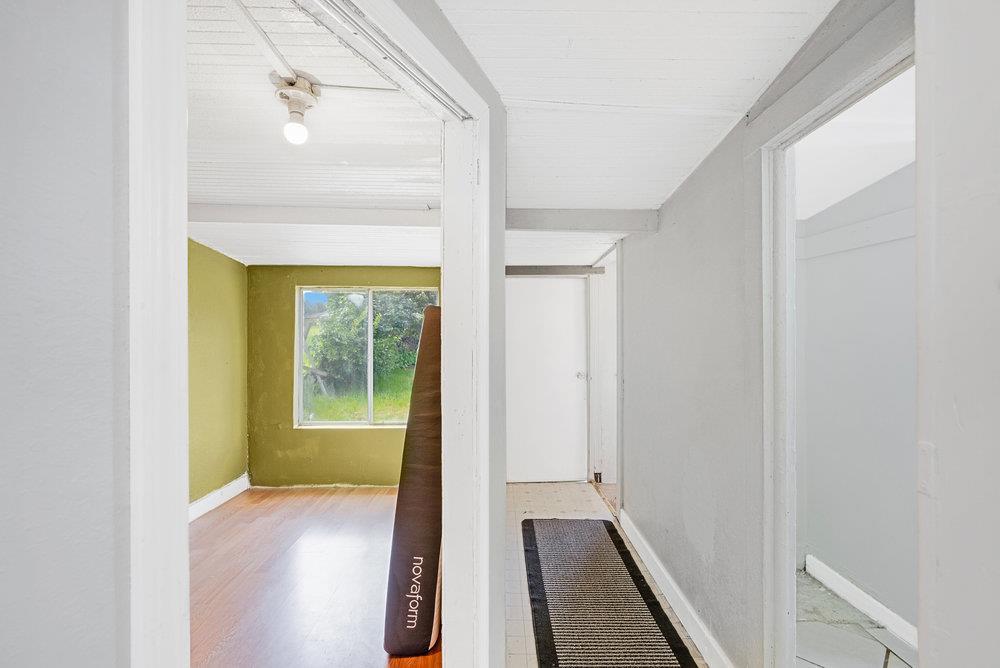 Detail Gallery Image 21 of 35 For 49 Hawkins St, Hollister,  CA 95023 - 2 Beds | 1 Baths