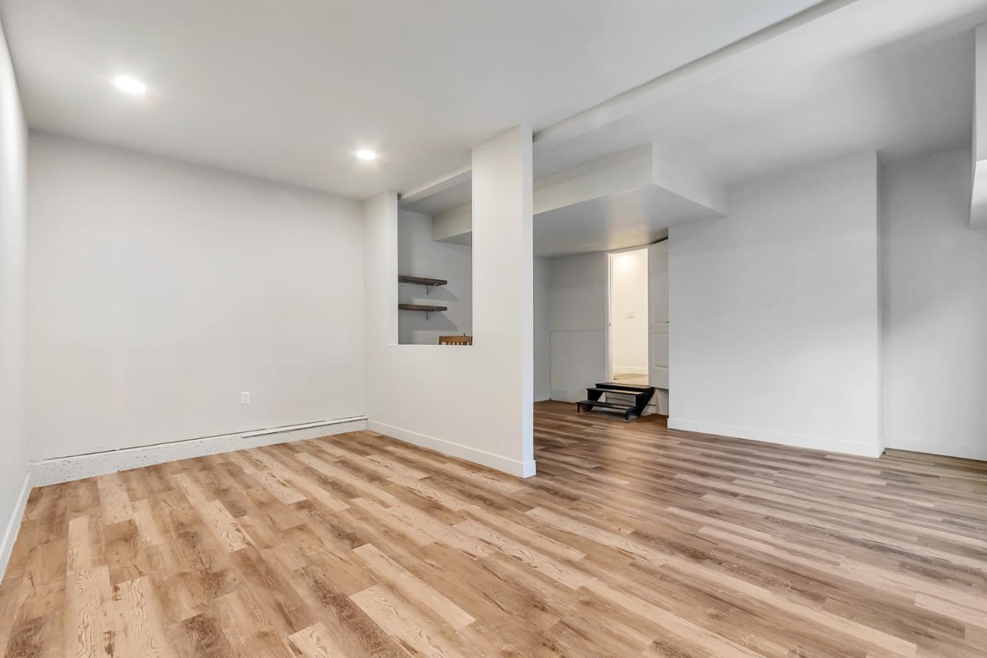Detail Gallery Image 27 of 35 For 6142 Springer Way, San Jose,  CA 95123 - 5 Beds | 2/1 Baths
