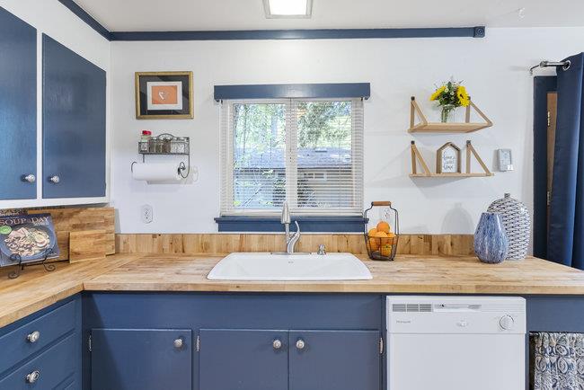 Detail Gallery Image 18 of 58 For 345 Saint Francis Dr, Boulder Creek,  CA 95006 - 3 Beds | 2 Baths