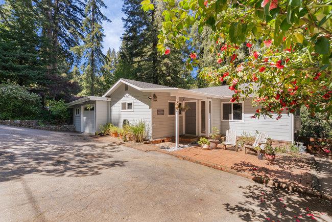 Detail Gallery Image 4 of 58 For 345 Saint Francis Dr, Boulder Creek,  CA 95006 - 3 Beds | 2 Baths