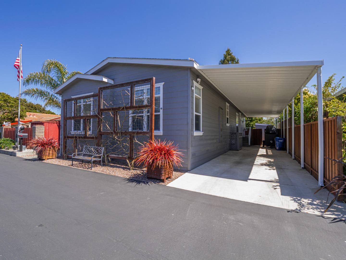Detail Gallery Image 23 of 39 For 2655 Brommer St #57,  Santa Cruz,  CA 95062 - 3 Beds | 2 Baths