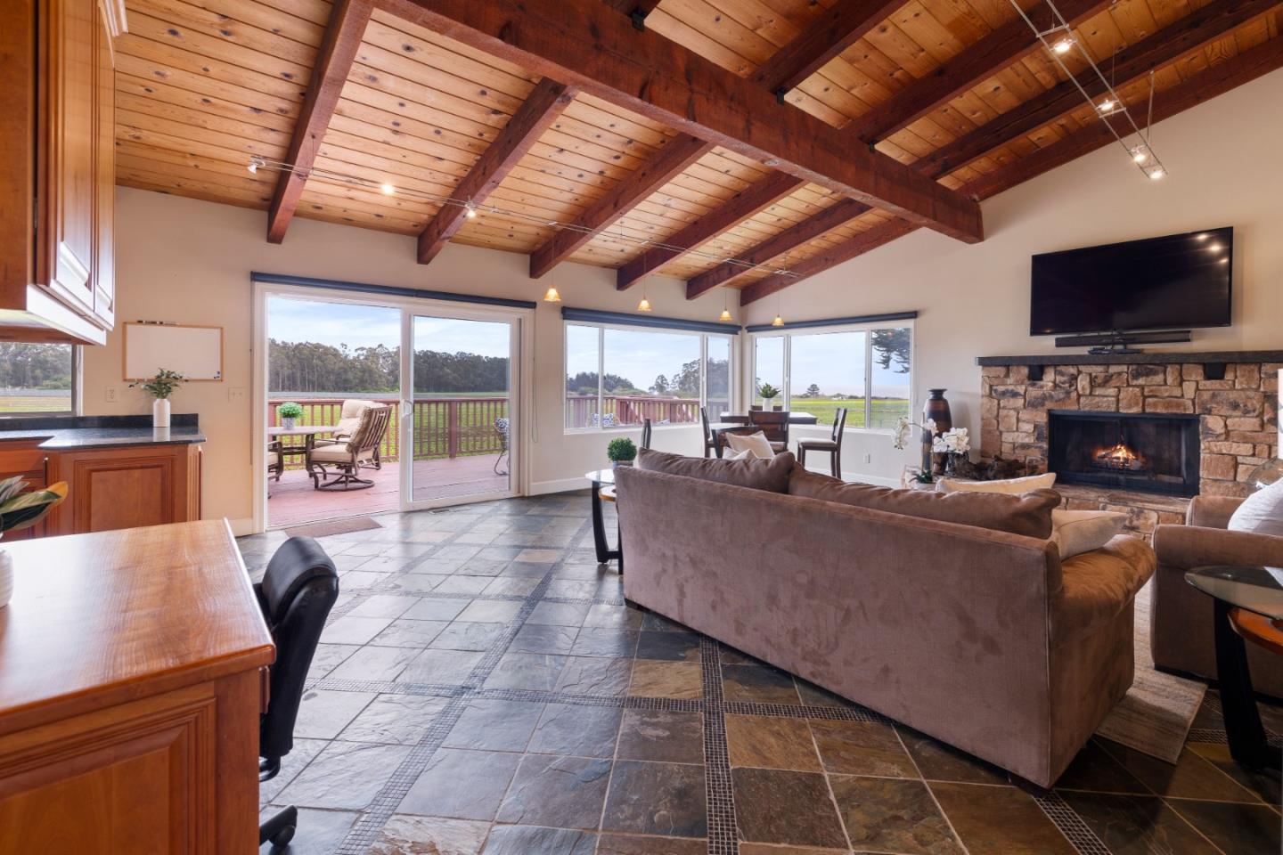 Detail Gallery Image 18 of 68 For 230 via Novella, Aptos,  CA 95003 - 5 Beds | 4 Baths