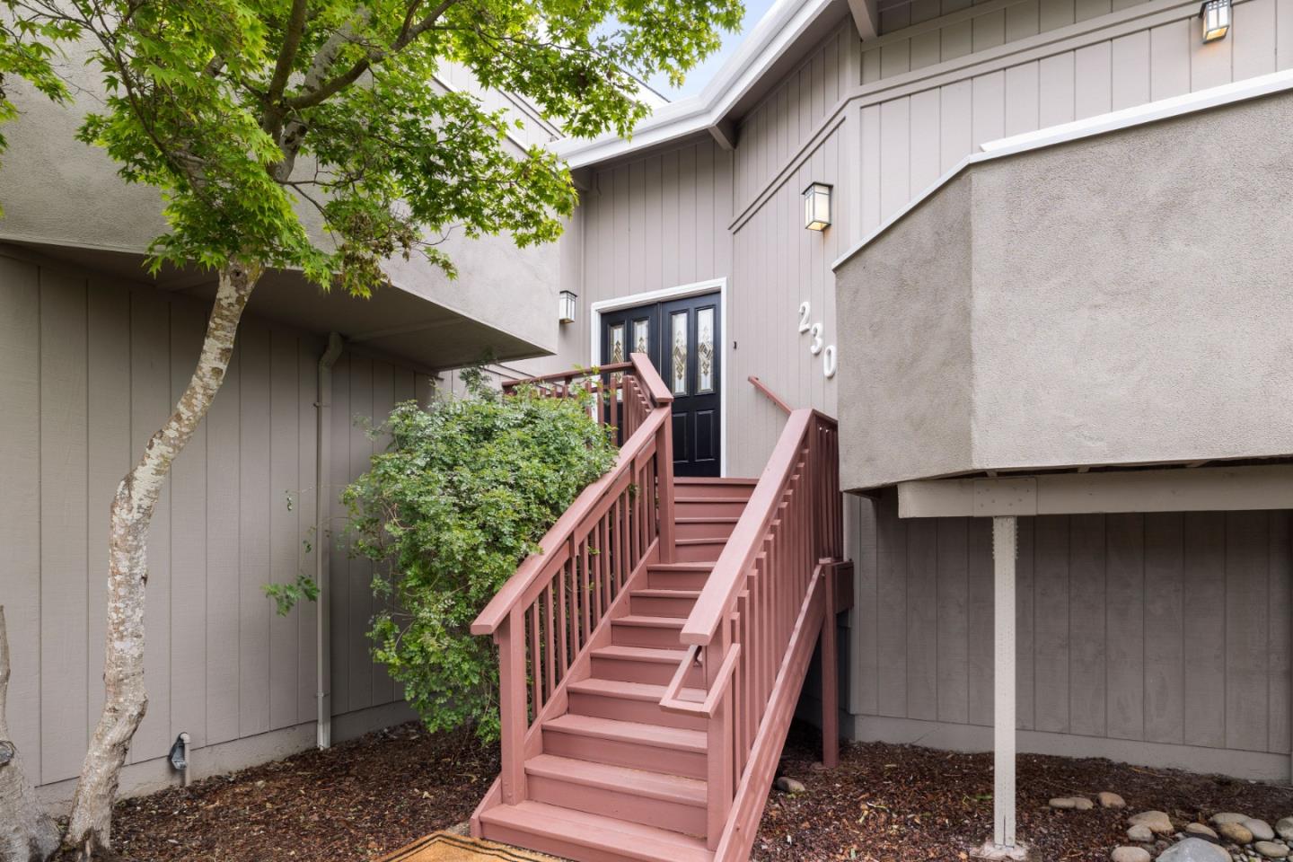 Detail Gallery Image 6 of 68 For 230 via Novella, Aptos,  CA 95003 - 5 Beds | 4 Baths