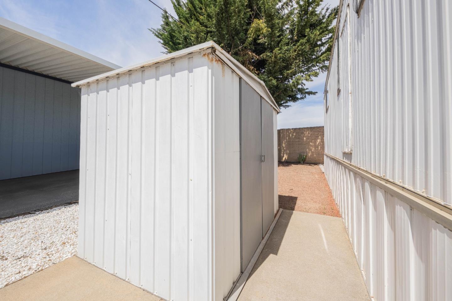 Detail Gallery Image 21 of 22 For 55 San Juan Grade #16,  Salinas,  CA 93906 - 2 Beds | 1 Baths
