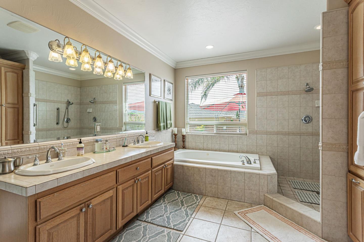 Detail Gallery Image 26 of 52 For 95 Marcus Ct, Hollister,  CA 95023 - 4 Beds | 3 Baths