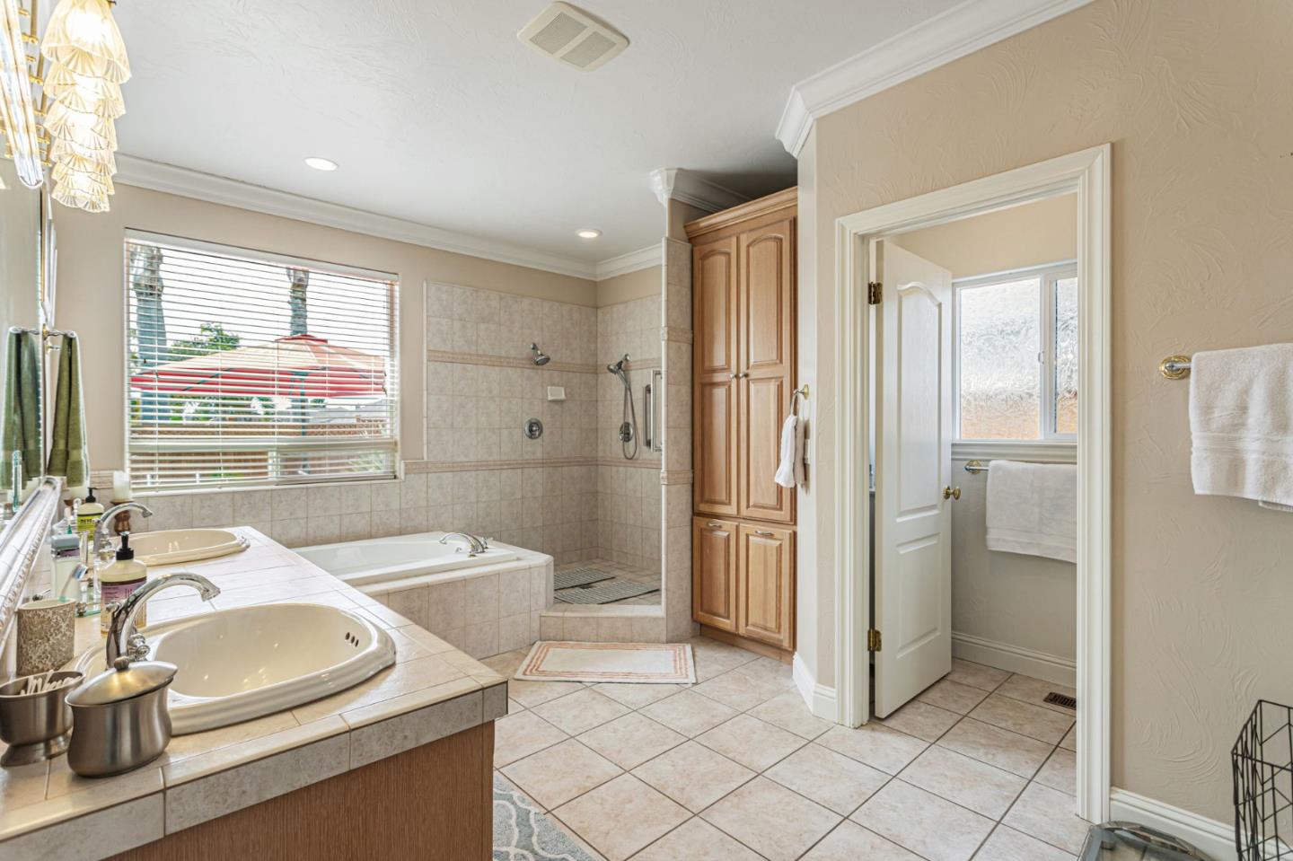 Detail Gallery Image 27 of 52 For 95 Marcus Ct, Hollister,  CA 95023 - 4 Beds | 3 Baths