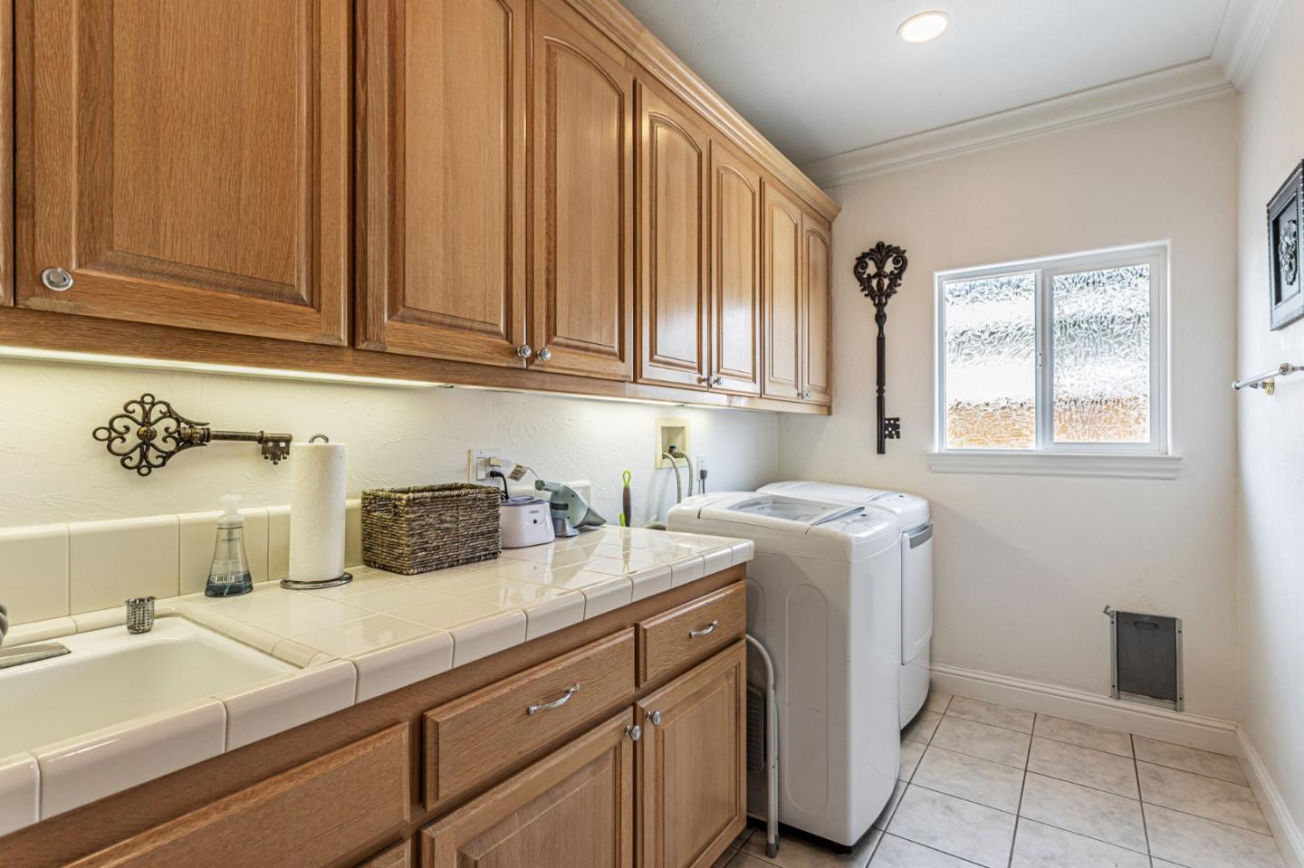 Detail Gallery Image 42 of 52 For 95 Marcus Ct, Hollister,  CA 95023 - 4 Beds | 3 Baths