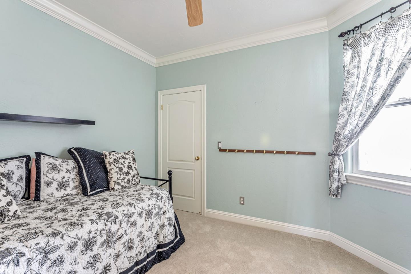 Detail Gallery Image 43 of 52 For 95 Marcus Ct, Hollister,  CA 95023 - 4 Beds | 3 Baths