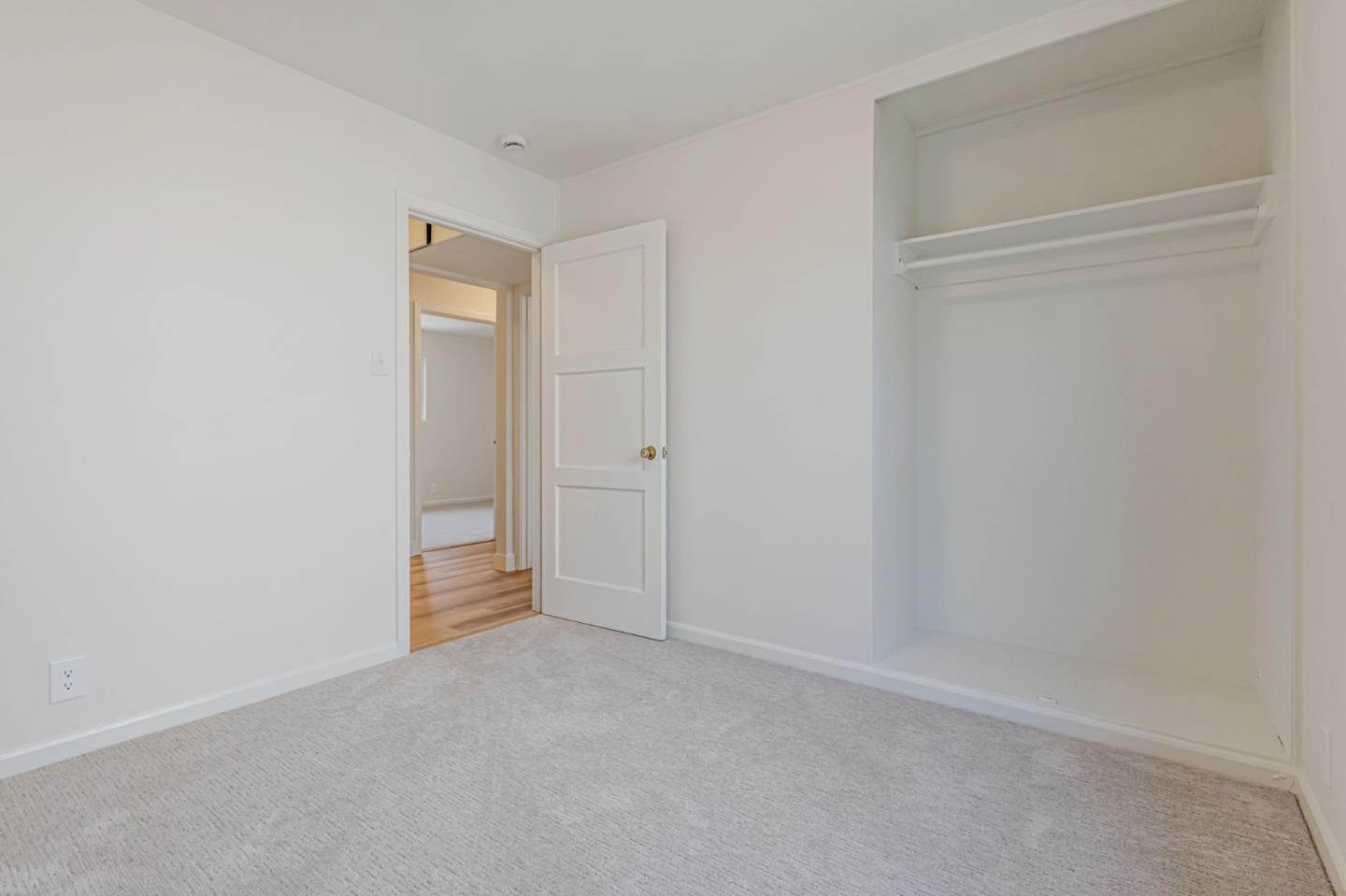 Detail Gallery Image 17 of 47 For 921 Newman Dr, South San Francisco,  CA 94080 - 4 Beds | 2 Baths