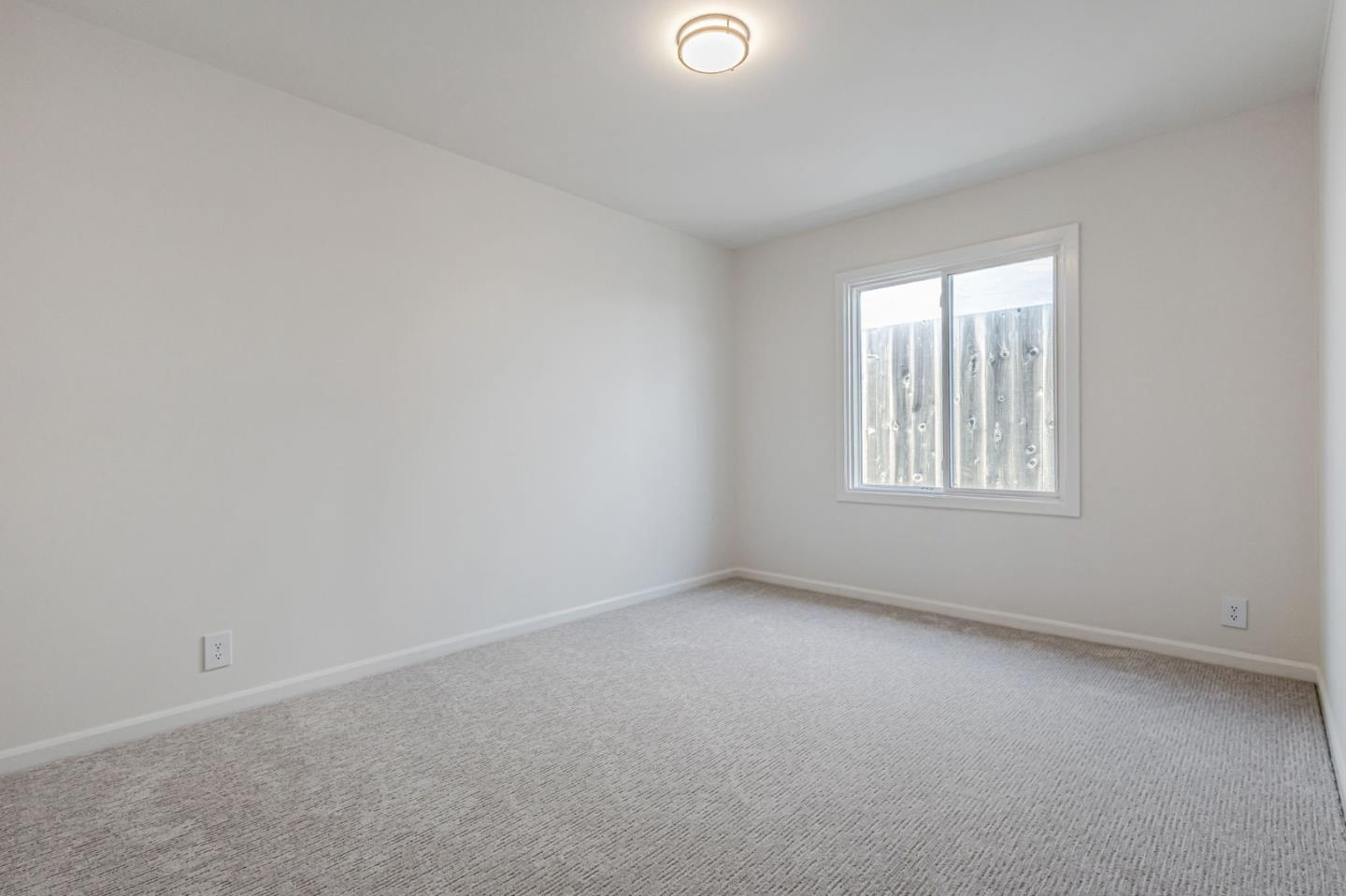 Detail Gallery Image 18 of 47 For 921 Newman Dr, South San Francisco,  CA 94080 - 4 Beds | 2 Baths
