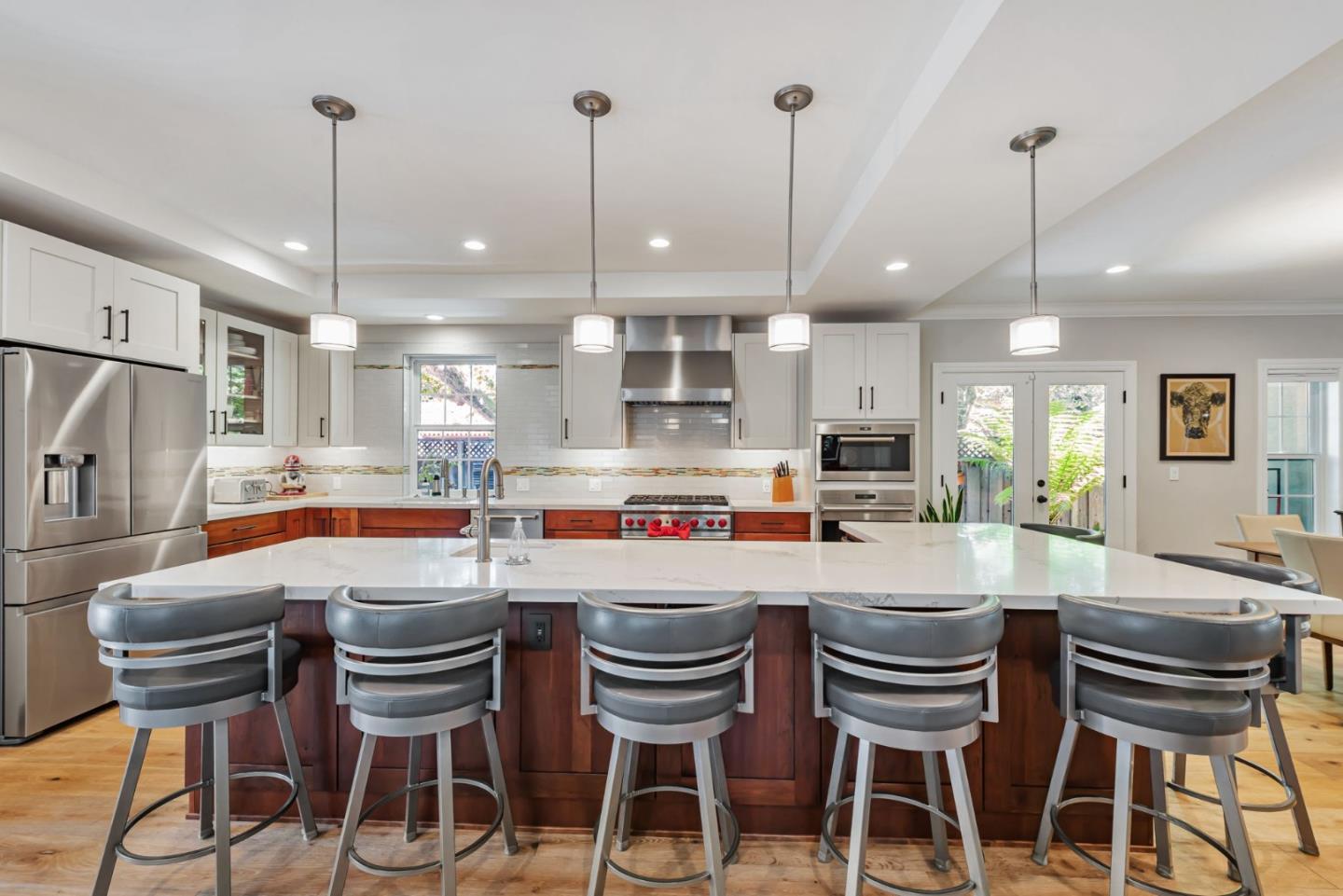 Detail Gallery Image 13 of 37 For 1001 Michigan Ave, San Jose,  CA 95125 - 4 Beds | 3/1 Baths