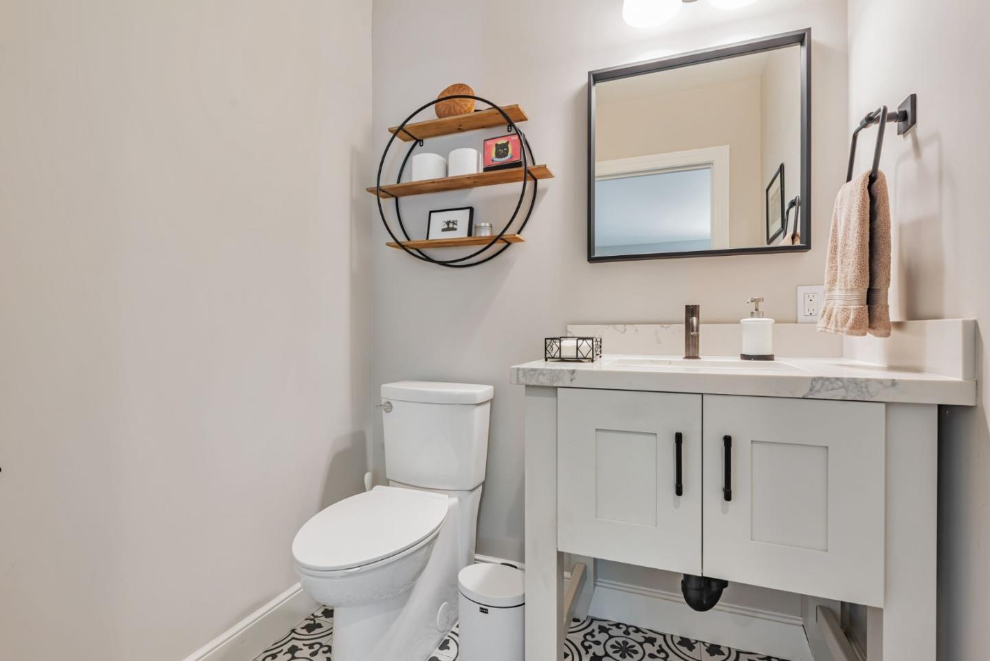 Detail Gallery Image 16 of 37 For 1001 Michigan Ave, San Jose,  CA 95125 - 4 Beds | 3/1 Baths