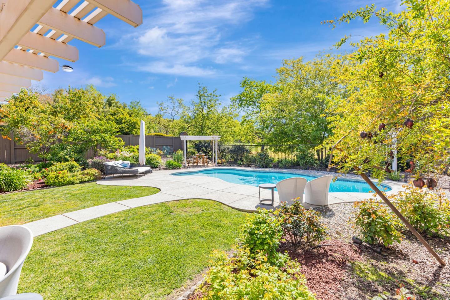 Detail Gallery Image 58 of 78 For 7012 Rosado Dr, El Dorado Hills,  CA 95762 - 5 Beds | 3 Baths