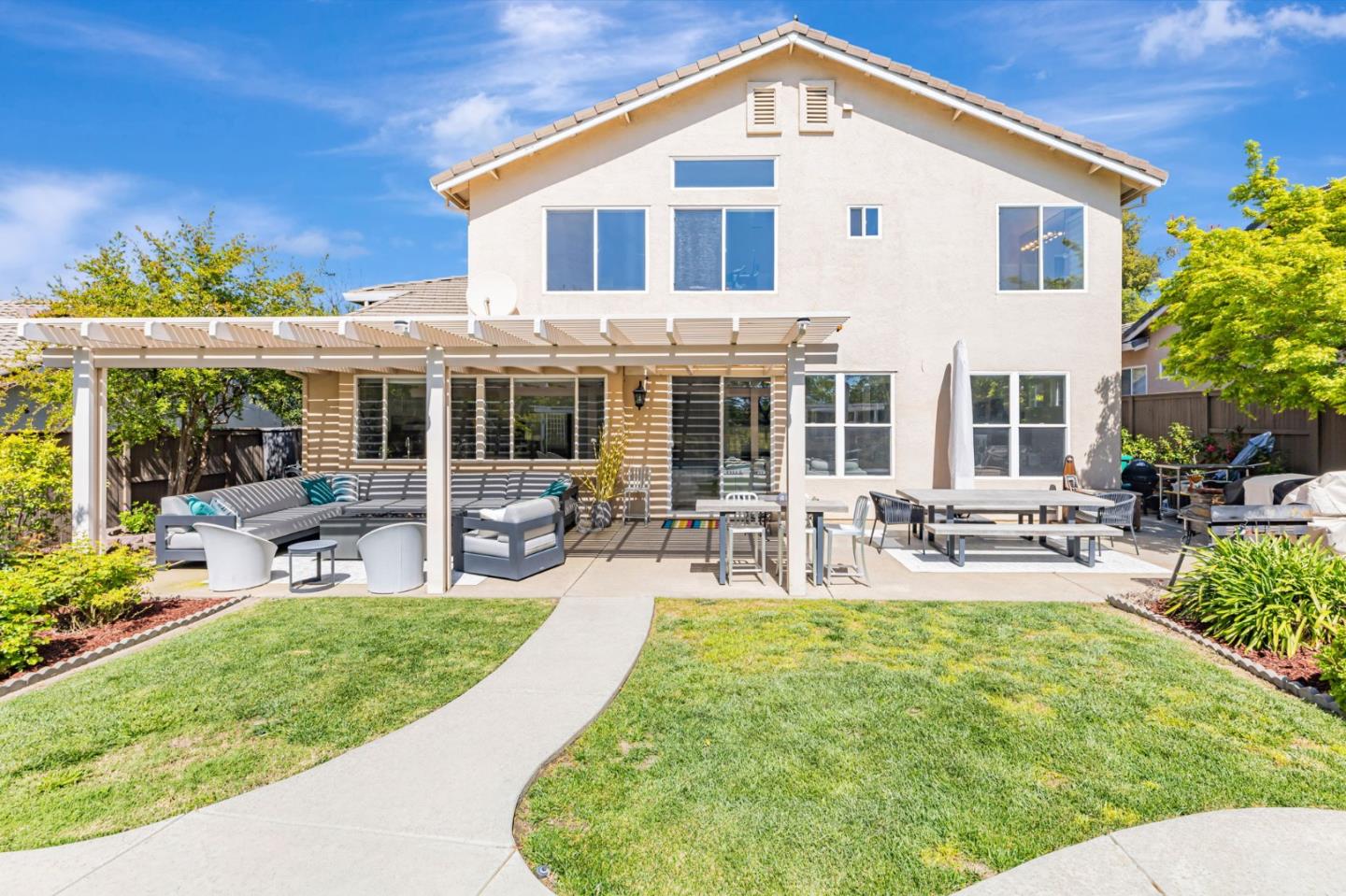 Detail Gallery Image 60 of 78 For 7012 Rosado Dr, El Dorado Hills,  CA 95762 - 5 Beds | 3 Baths