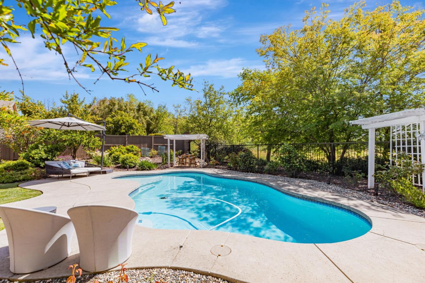 Detail Gallery Image 67 of 78 For 7012 Rosado Dr, El Dorado Hills,  CA 95762 - 5 Beds | 3 Baths