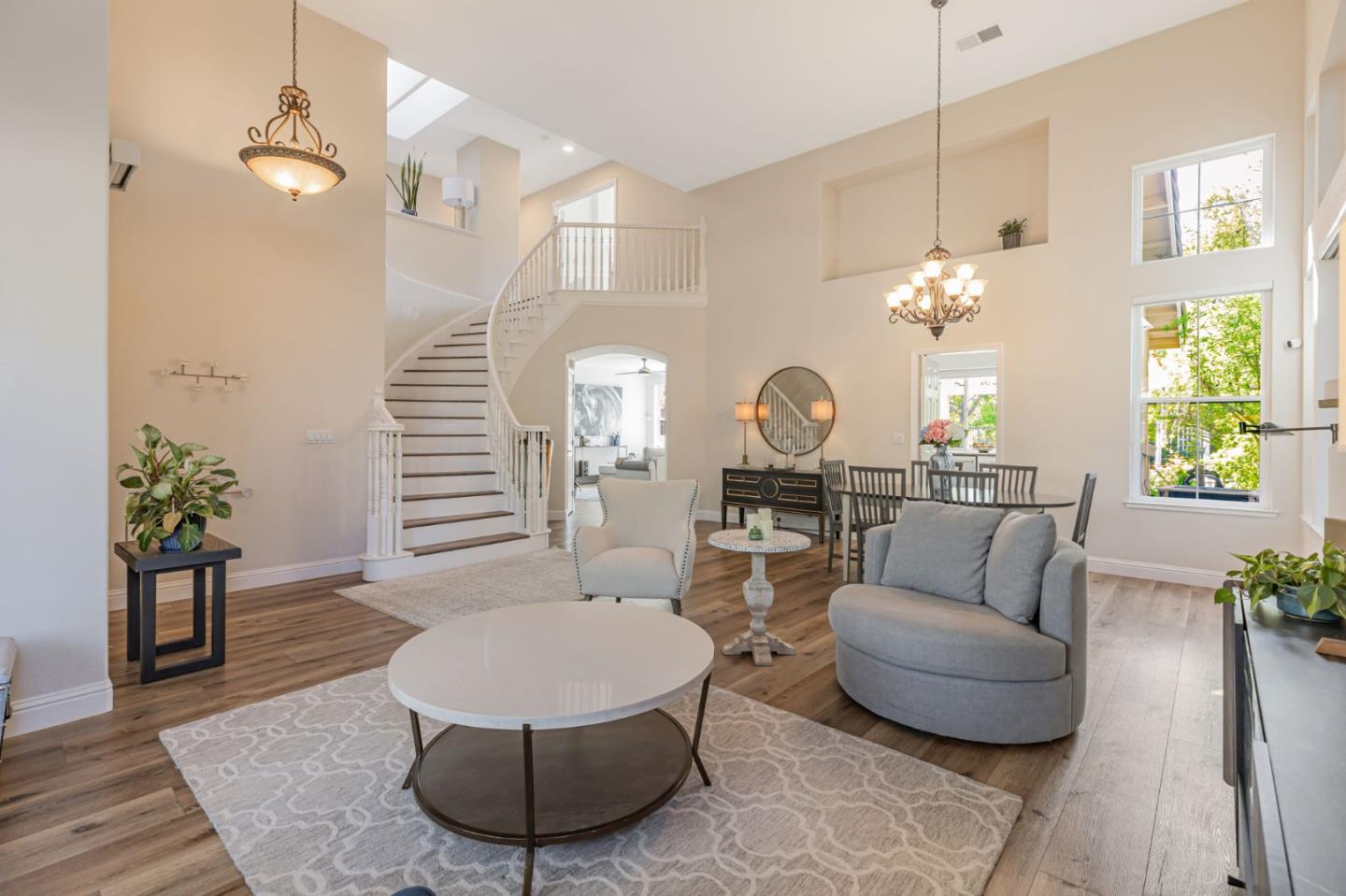 Detail Gallery Image 9 of 78 For 7012 Rosado Dr, El Dorado Hills,  CA 95762 - 5 Beds | 3 Baths