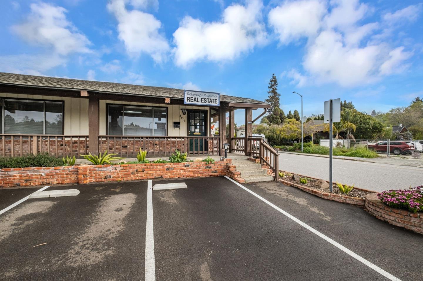 Detail Gallery Image 13 of 41 For 3025 Porter St, Soquel,  CA 95073 - – Beds | – Baths