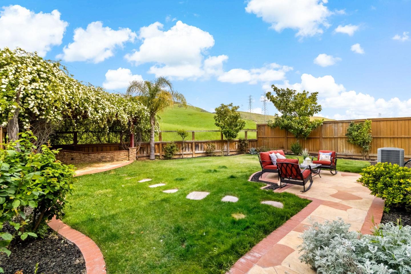 Detail Gallery Image 53 of 65 For 7422 Basking Ridge Ave, San Jose,  CA 95138 - 4 Beds | 2/1 Baths