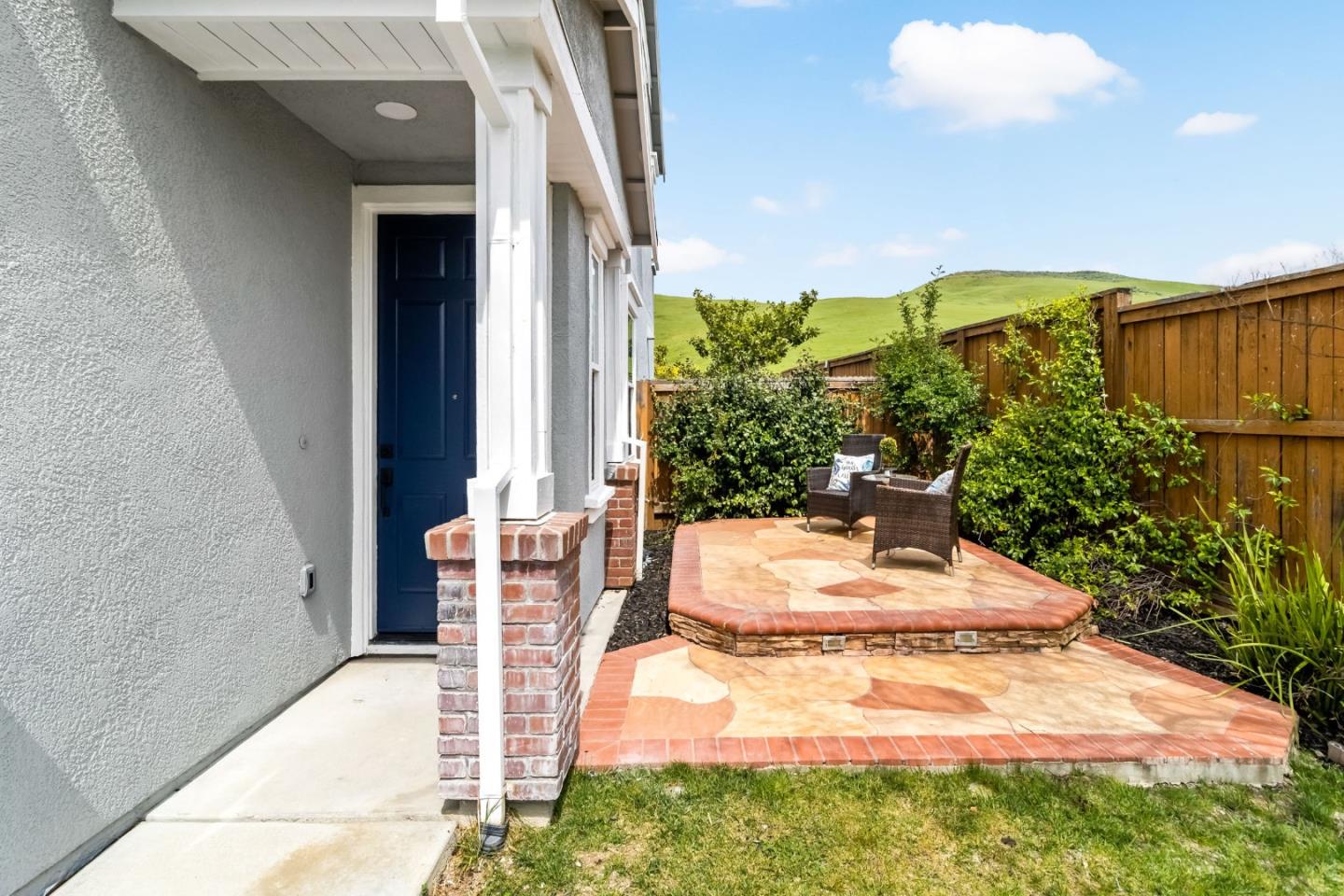 Detail Gallery Image 6 of 65 For 7422 Basking Ridge Ave, San Jose,  CA 95138 - 4 Beds | 2/1 Baths