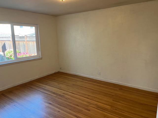 Detail Gallery Image 10 of 15 For 2233 W Hedding St, San Jose,  CA 95128 - 3 Beds | 2 Baths