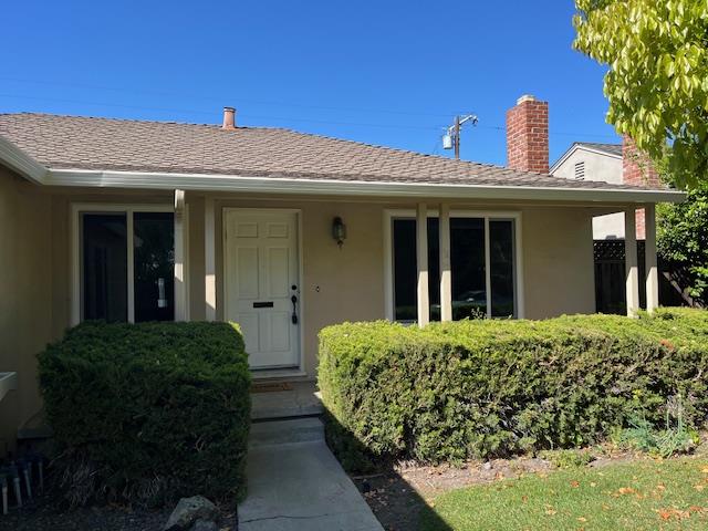Detail Gallery Image 2 of 15 For 2233 W Hedding St, San Jose,  CA 95128 - 3 Beds | 2 Baths