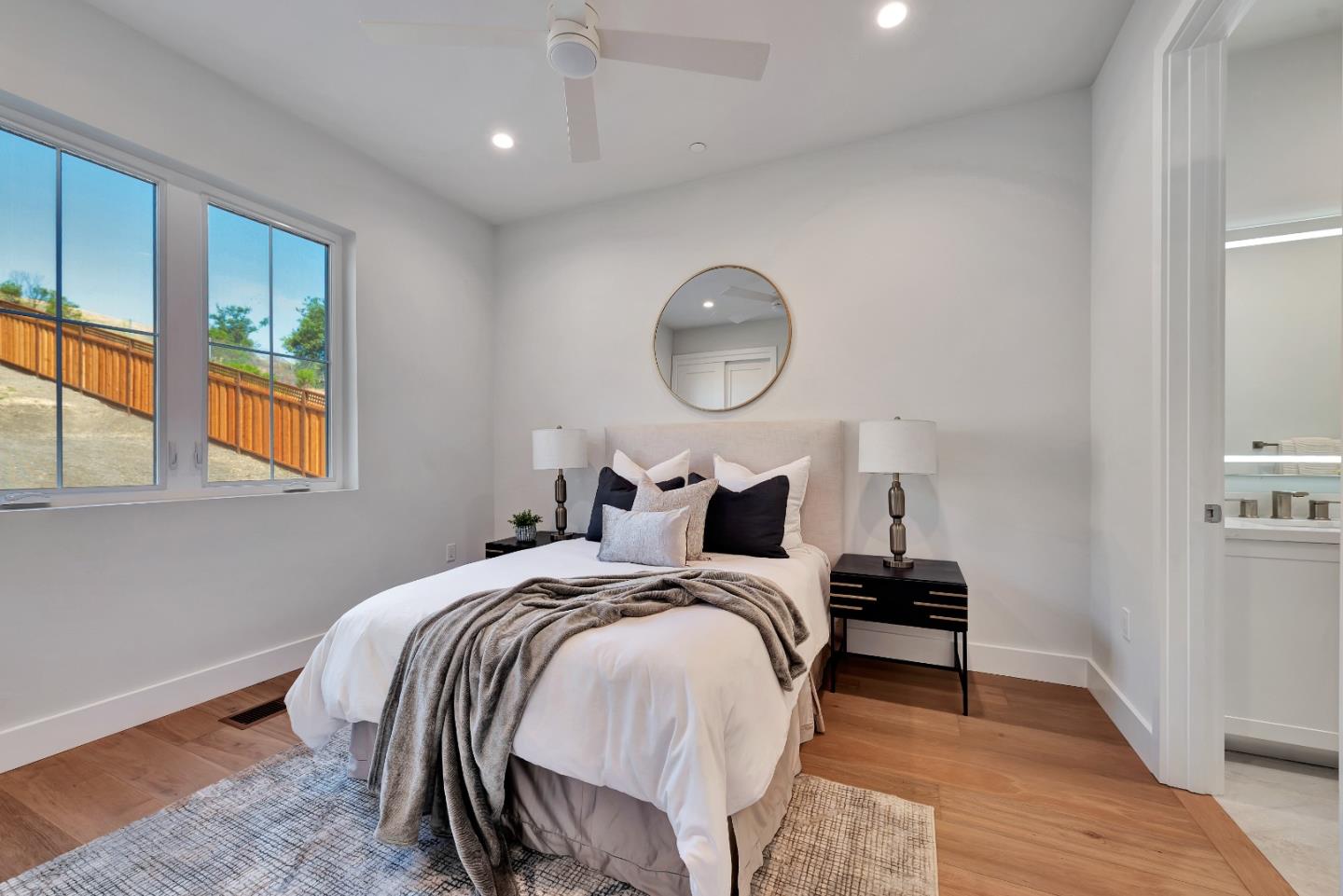 Detail Gallery Image 19 of 40 For 6219 Glendora Ct, San Jose,  CA 95123 - 5 Beds | 3/1 Baths
