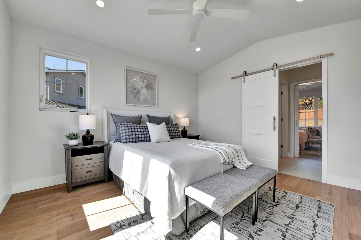 Detail Gallery Image 26 of 40 For 6219 Glendora Ct, San Jose,  CA 95123 - 5 Beds | 3/1 Baths