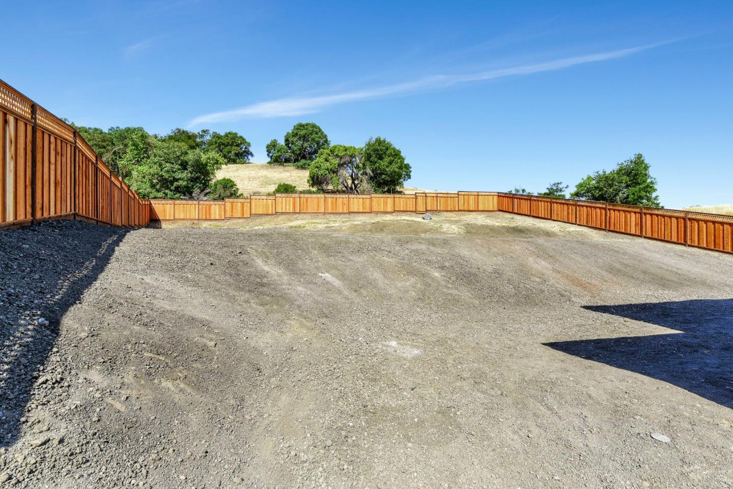 Detail Gallery Image 37 of 40 For 6219 Glendora Ct, San Jose,  CA 95123 - 5 Beds | 3/1 Baths