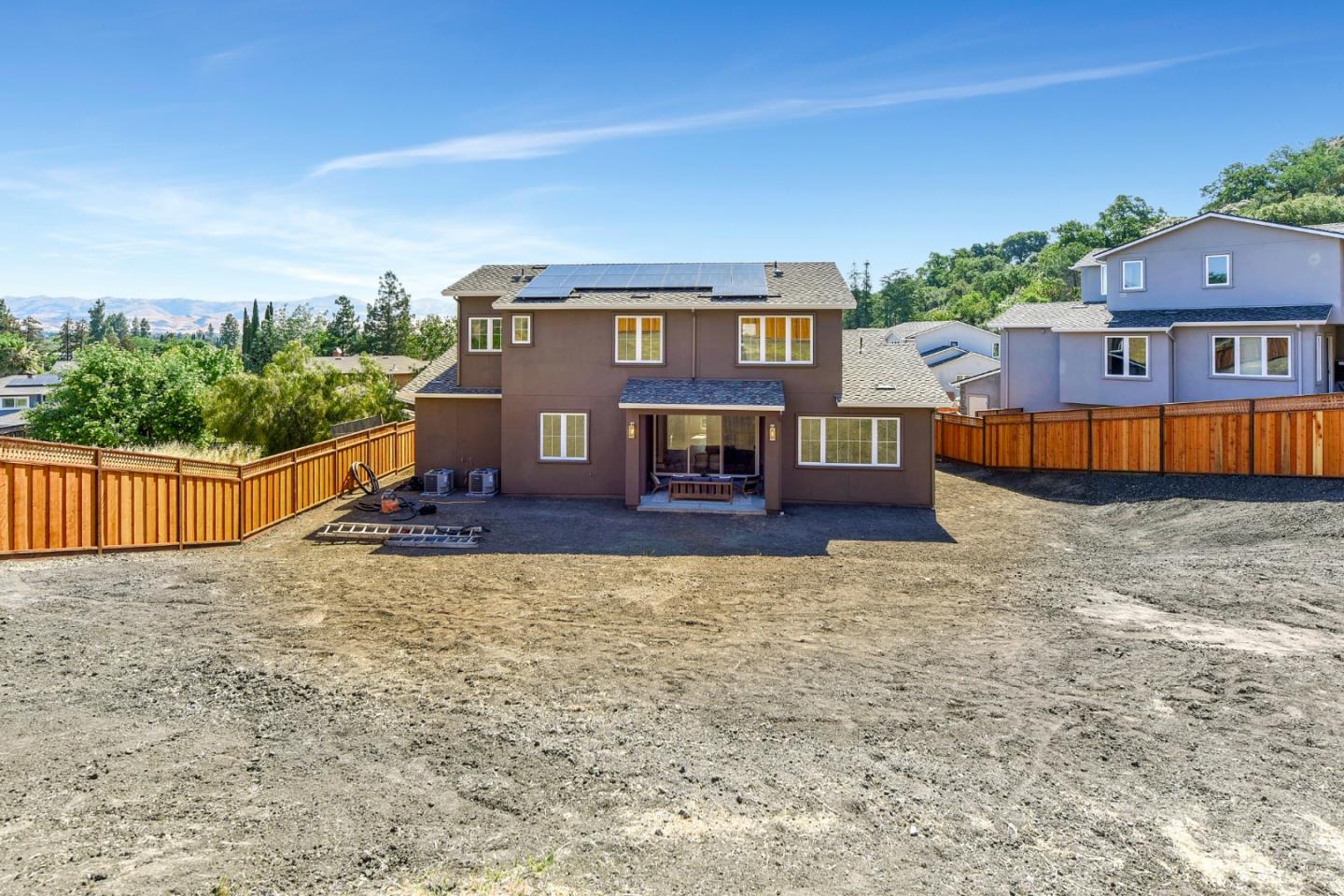 Detail Gallery Image 38 of 40 For 6219 Glendora Ct, San Jose,  CA 95123 - 5 Beds | 3/1 Baths