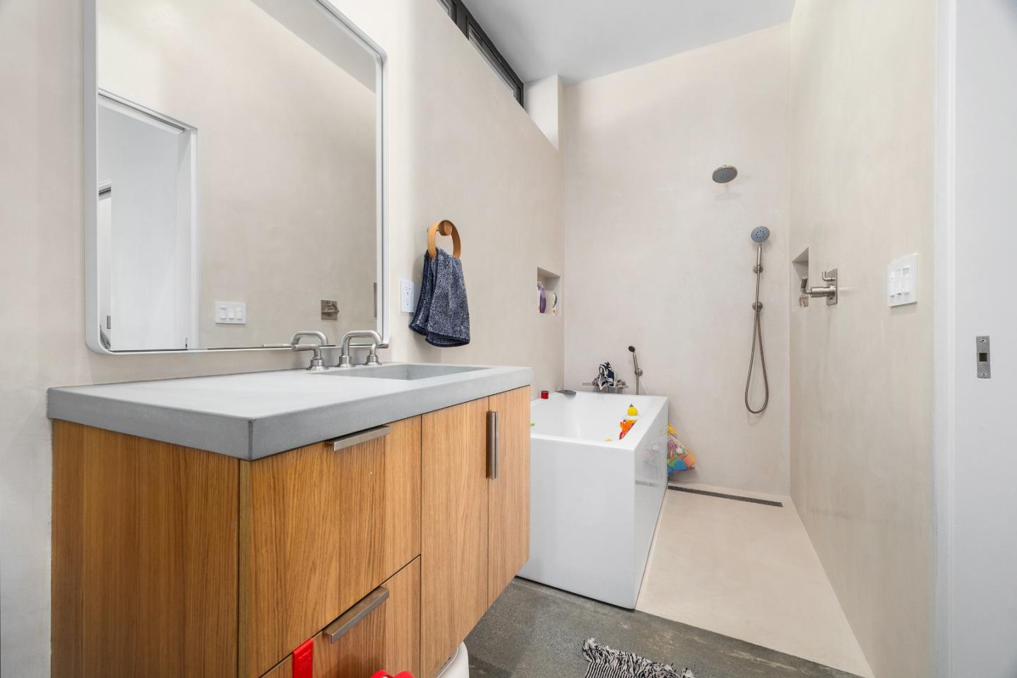 Detail Gallery Image 30 of 48 For 1421 Weston Rd, Scotts Valley,  CA 95066 - 4 Beds | 2 Baths