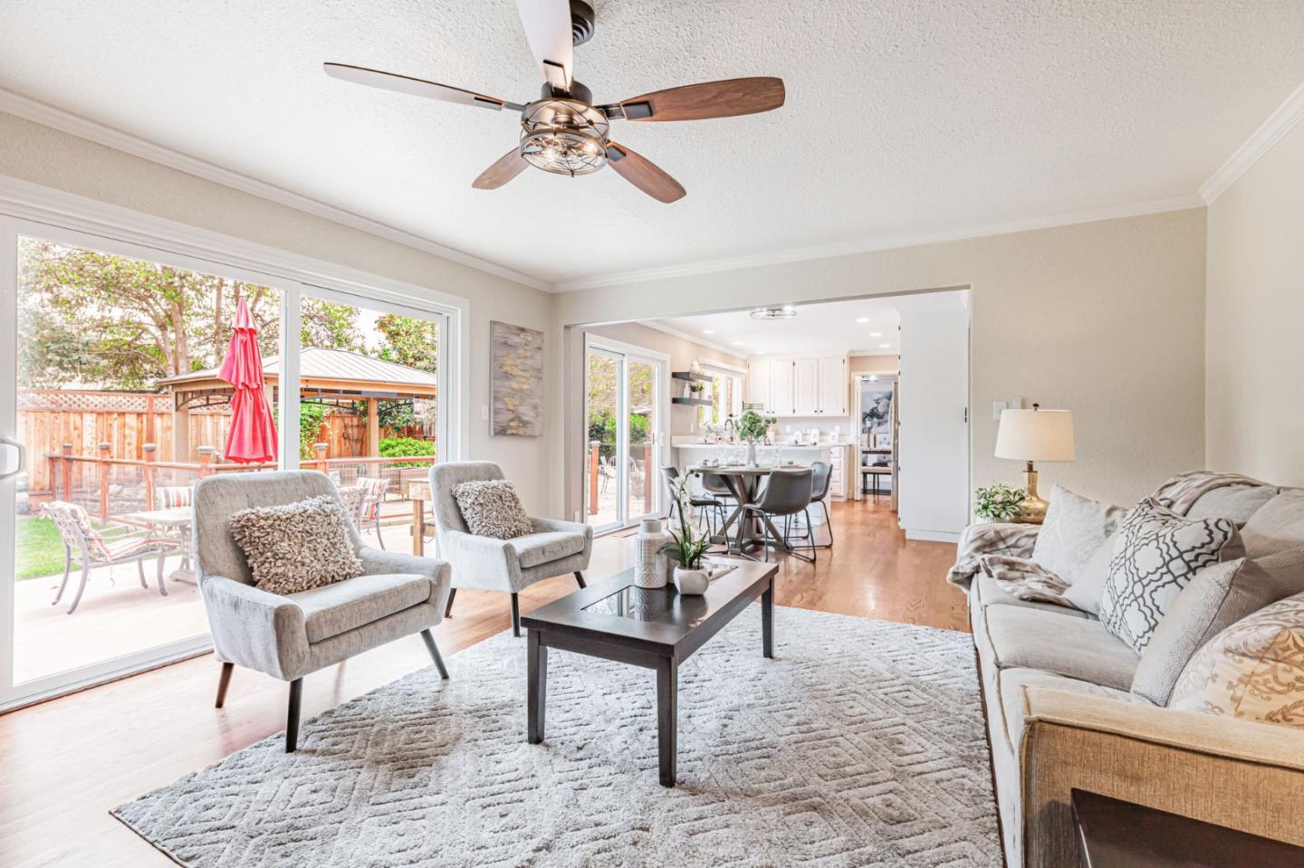 Detail Gallery Image 14 of 70 For 7540 Westwood Dr, Gilroy,  CA 95020 - 4 Beds | 3/1 Baths