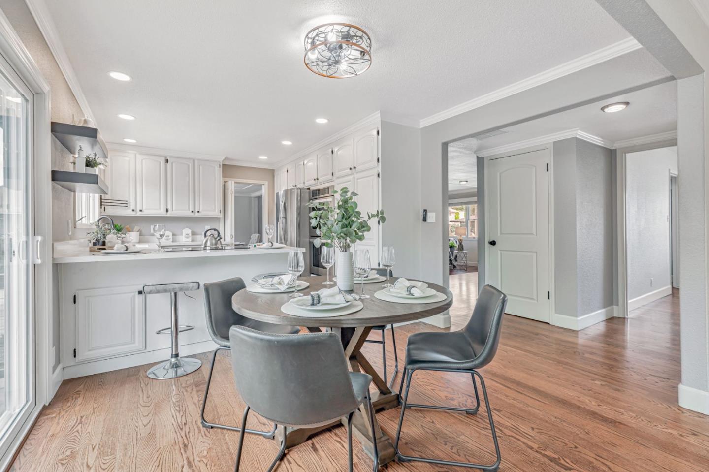 Detail Gallery Image 22 of 70 For 7540 Westwood Dr, Gilroy,  CA 95020 - 4 Beds | 3/1 Baths