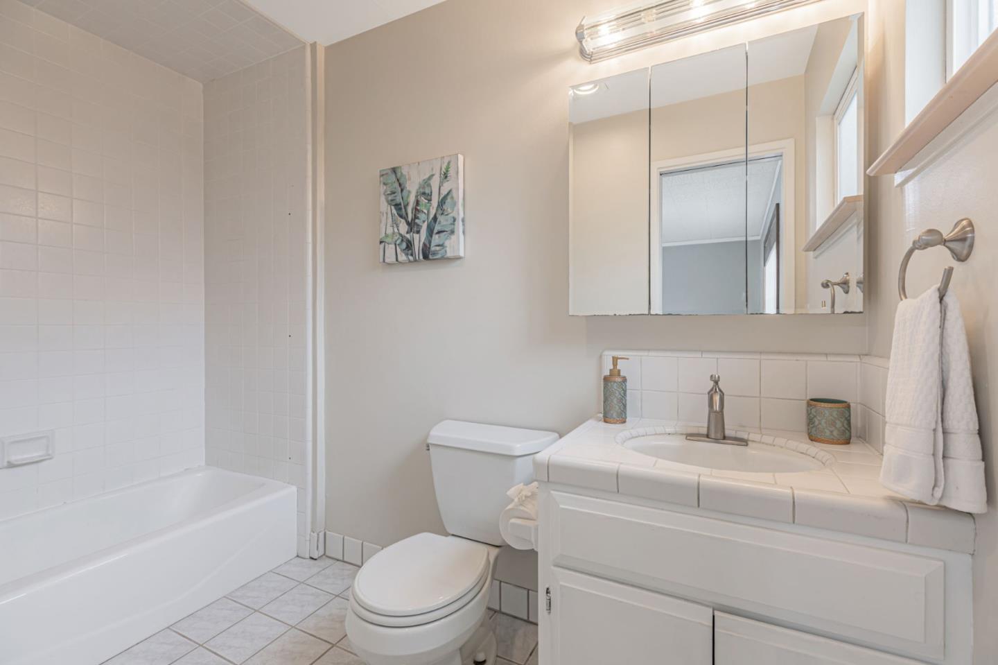Detail Gallery Image 43 of 70 For 7540 Westwood Dr, Gilroy,  CA 95020 - 4 Beds | 3/1 Baths