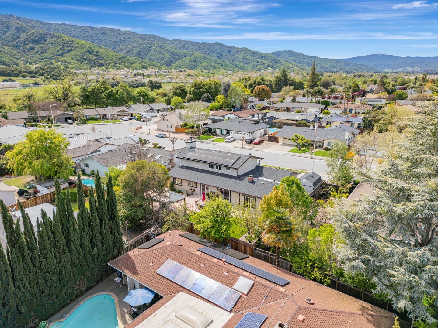 Detail Gallery Image 69 of 70 For 7540 Westwood Dr, Gilroy,  CA 95020 - 4 Beds | 3/1 Baths