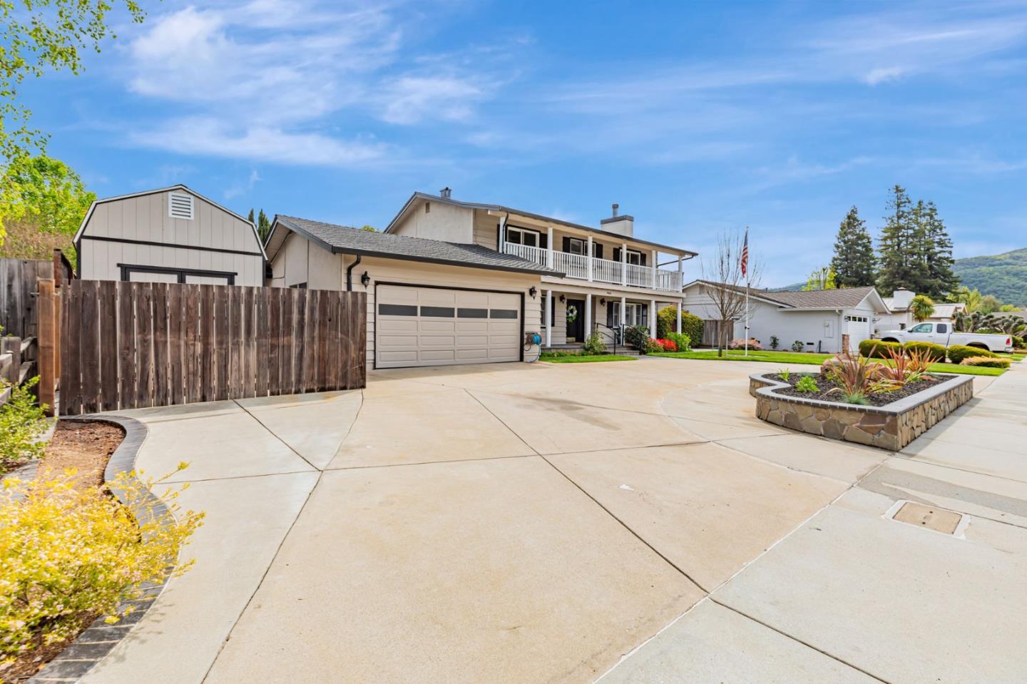 Detail Gallery Image 9 of 70 For 7540 Westwood Dr, Gilroy,  CA 95020 - 4 Beds | 3/1 Baths
