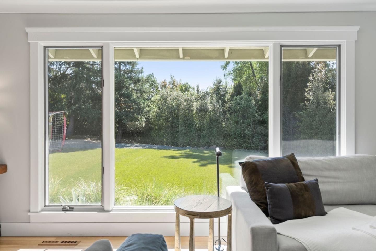 Detail Gallery Image 10 of 61 For 114 Nina Ct, Los Gatos,  CA 95030 - 4 Beds | 4 Baths