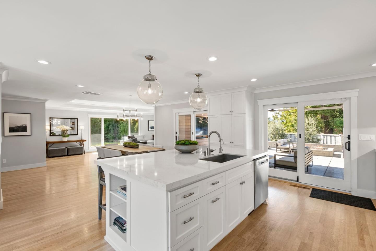 Detail Gallery Image 16 of 61 For 114 Nina Ct, Los Gatos,  CA 95030 - 4 Beds | 4 Baths