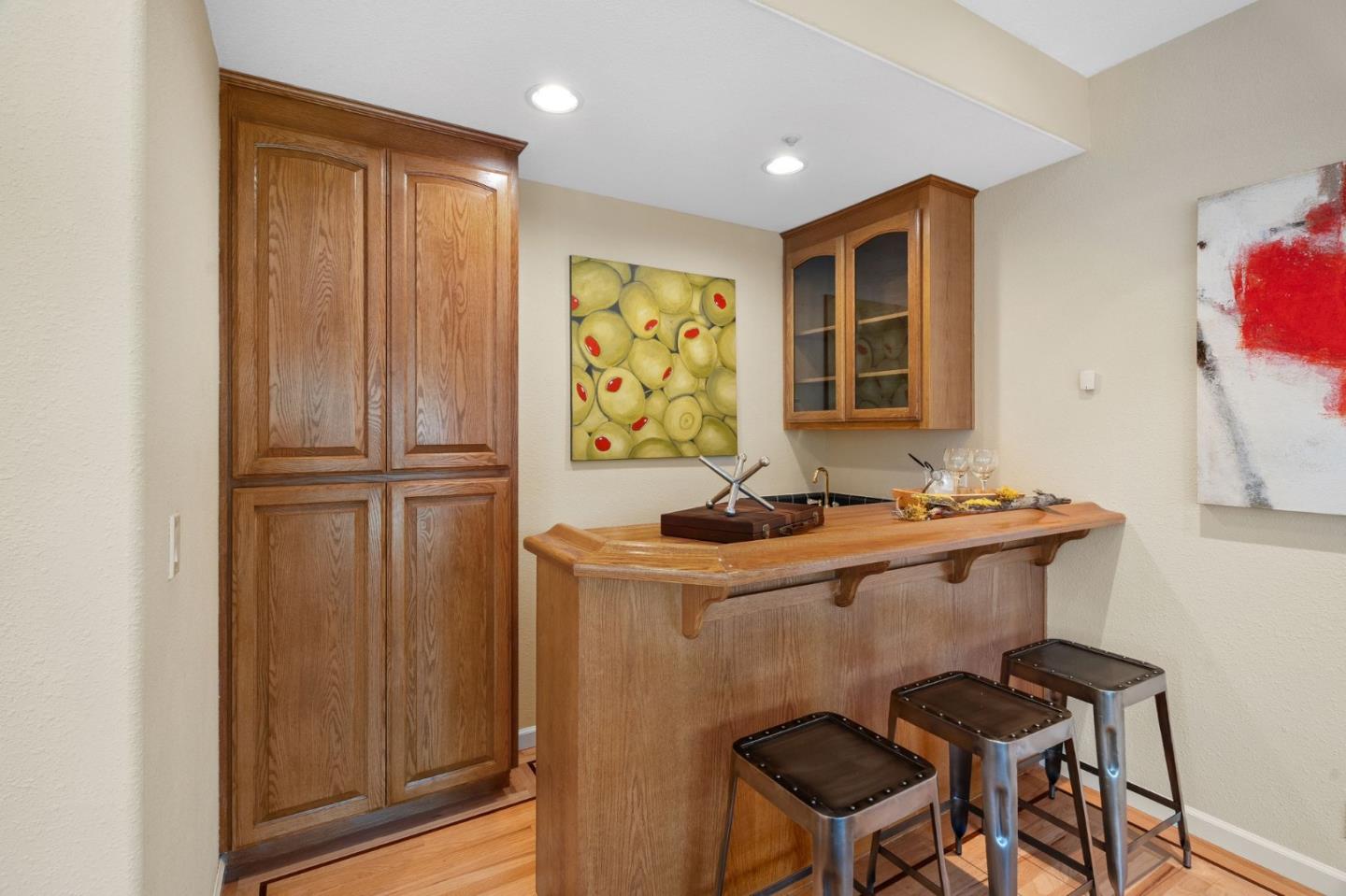 Detail Gallery Image 16 of 53 For 745 Hibernia Way, Sunnyvale,  CA 94087 - 4 Beds | 3 Baths